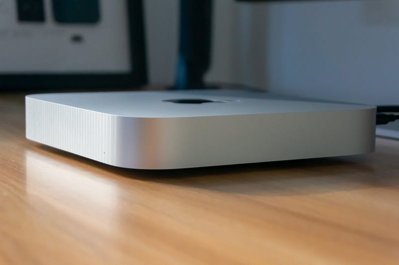 Mac Mini M2 Pro showcasing compact design and performance