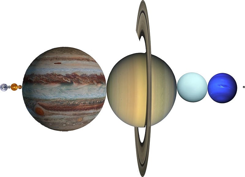 Diagram showing the Moon's orbit and distances